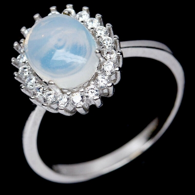 Серебряное кольцо с опалом натуральным арт 28259
