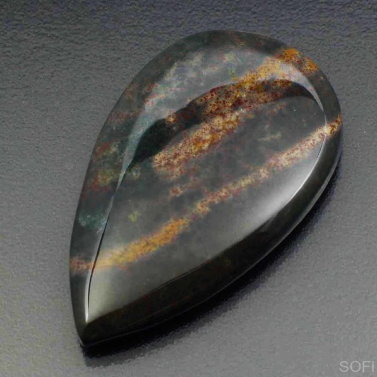 Камень гелиотроп натуральный 40.00 карат арт. 14613