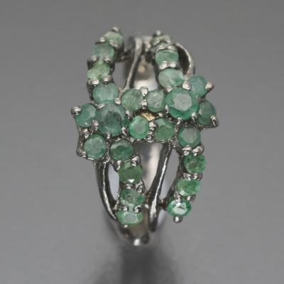 Серебряное кольцо с зеленым бериллом натуральным арт. 20321