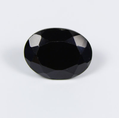  Камень черная Шпинель натуральная 14.80  карат арт. 10596