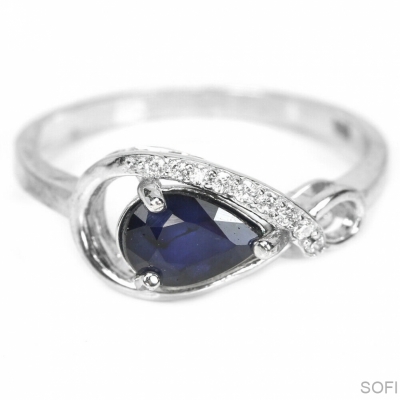 Серебряное кольцо с синим корундом натуральным арт 26483