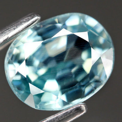  Камень голубой Циркон натуральный 1.44 карат арт. 9746