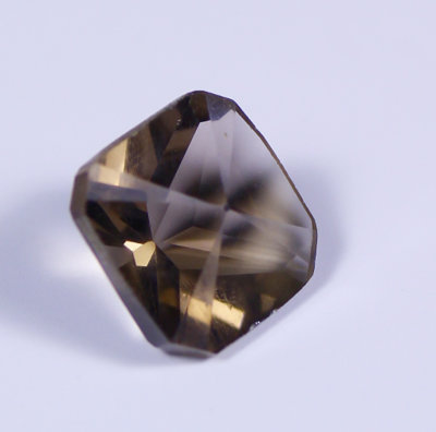 Камень дымчатый Кварц натуральный 20.60 карат арт. 3484