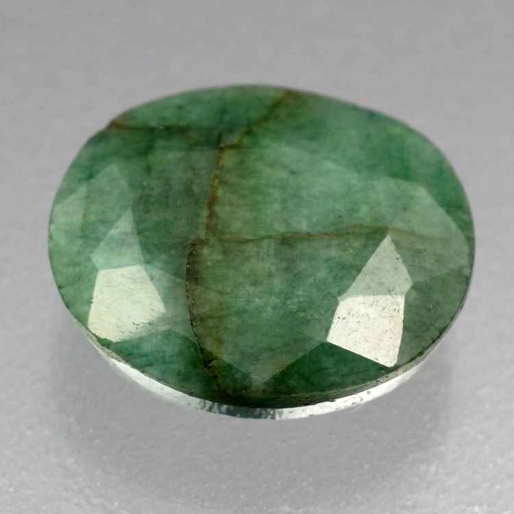 Камень зелёный берилл натуральный 7.20 карат арт. 25581