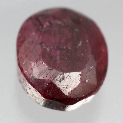 Камень розовый корунд натуральный 18.90 карат арт 21414