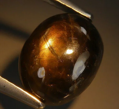  Камень черный звездчатый сапфир натуральный 5.38 карат арт 26183
